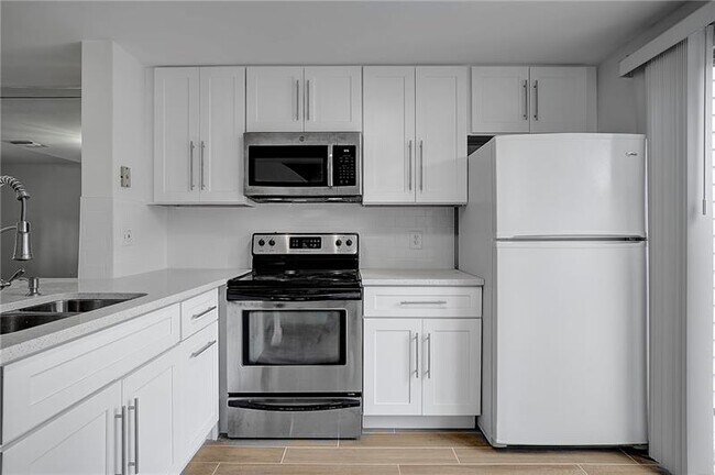 Photo - 117 SW 3rd St