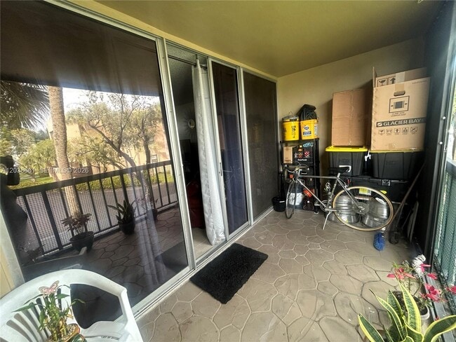 Photo - 10875 SW 112th Ave Unit 203