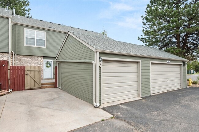 Building Photo - 3461 S Ammons St