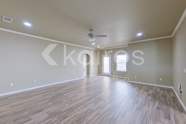 Photo - 7406 Vail Drive