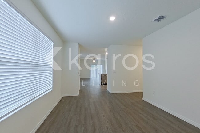 Photo - 32153 Katelin Cir