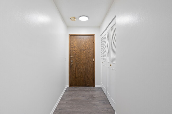 Photo - 3200 Virginia Ave S Unit 209