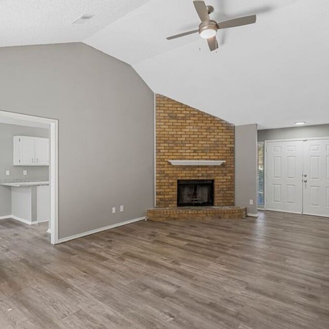 Photo - 4043 St Christopher Ln Unit 4045