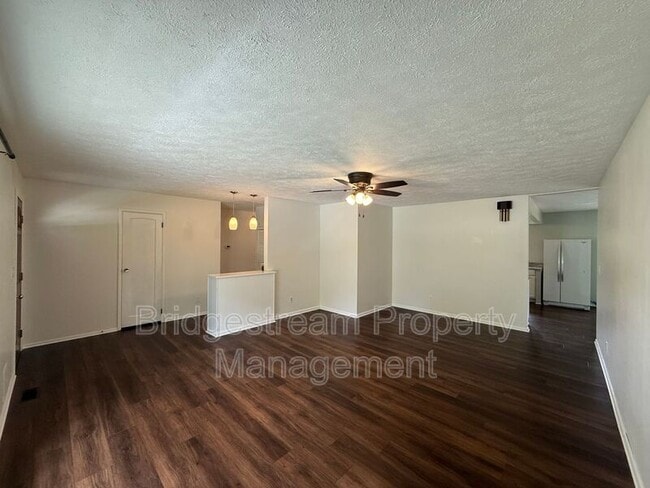 Photo - 4208 Bellemeade Dr