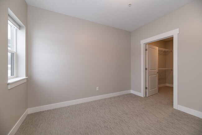 Mattawan Apartment - Murray’s Flats