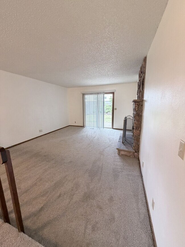 Photo - r1078 Unit 1080