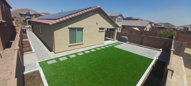 Building Photo - 7117 W Andrea Dr