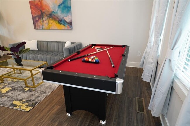 Photo - 154 Chestnut Cir