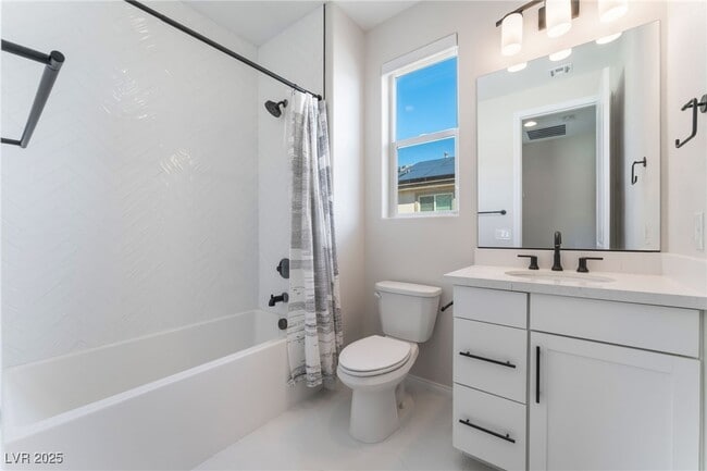 Building Photo - 4545 Anspach St