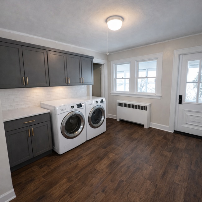 Photo - 1128 Ridge Rd