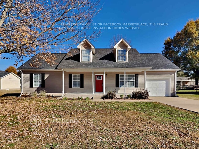 Building Photo - 1915 Venada Trail