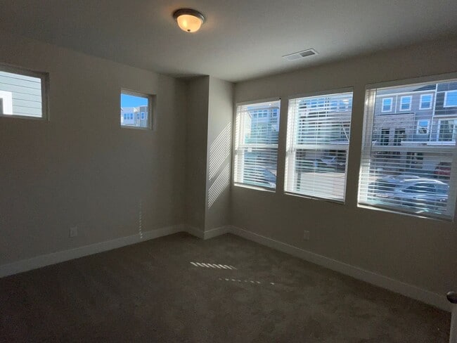 Photo - Beautiful Three Story Townhouse in Aria at the Park!