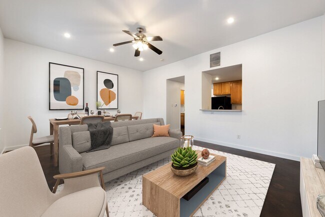 Photo - 2601 E 7th St Unit 203