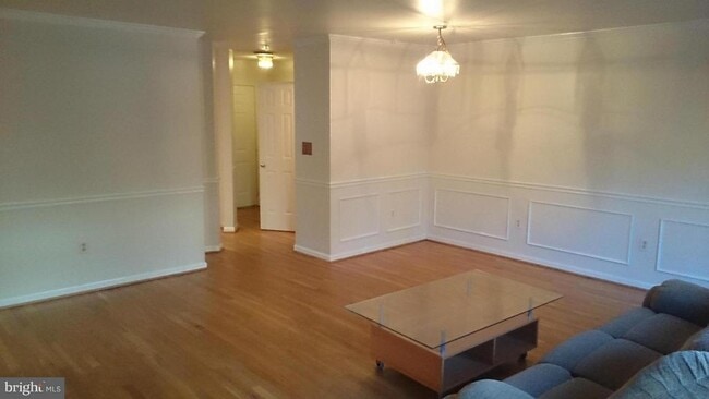 Photo - 618 N Tazewell St