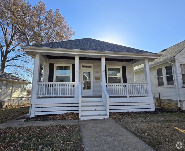 Building Photo - 5736 Lansdowne Ave Rental