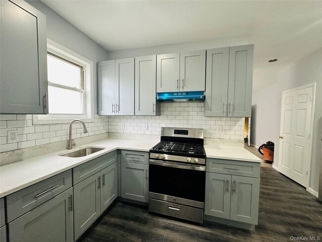 Photo - 8 Morgan Ave Unit 2