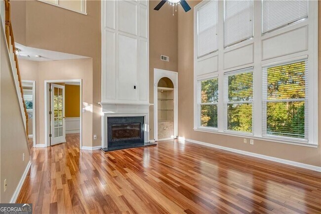 Photo - 11380 Crossington Rd