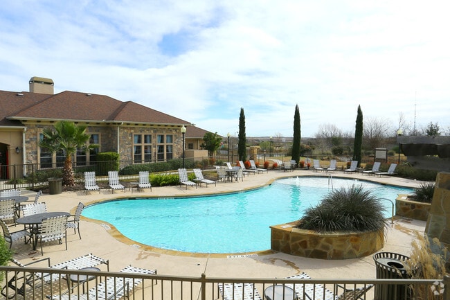 Building Photo - Tuscany Park