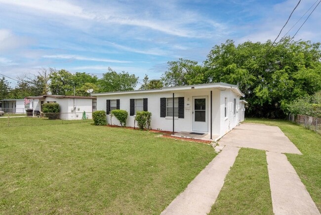 Photo - 20 Rollins Ave