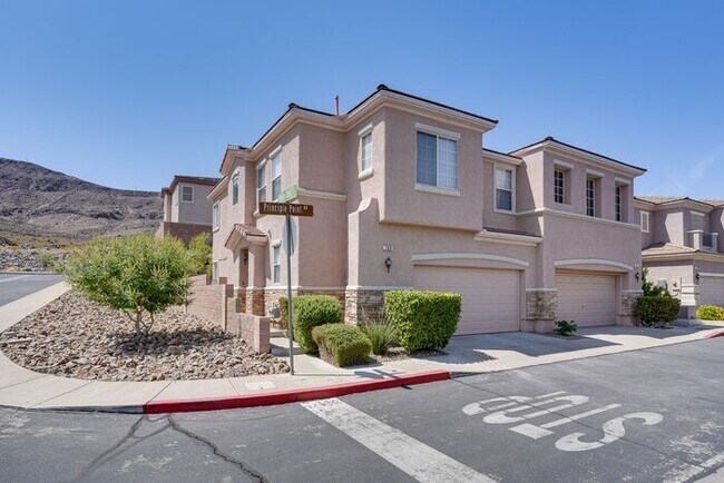 Photo - CHARMING 3 BEDROOM TOWN HOME
