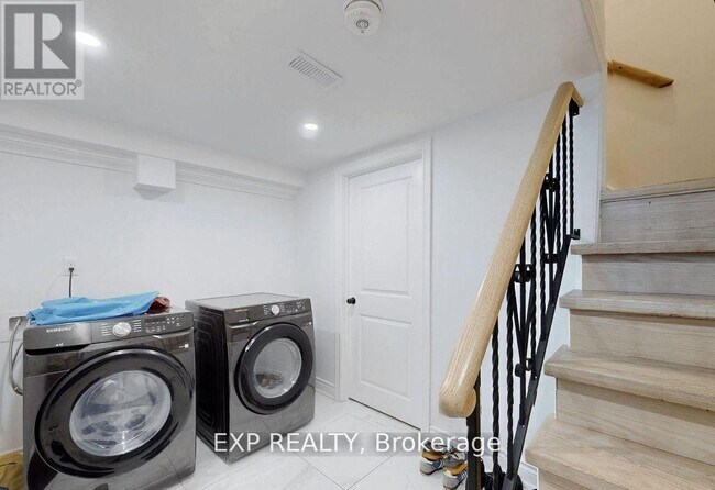 Photo - 45 Blaisdale Rd