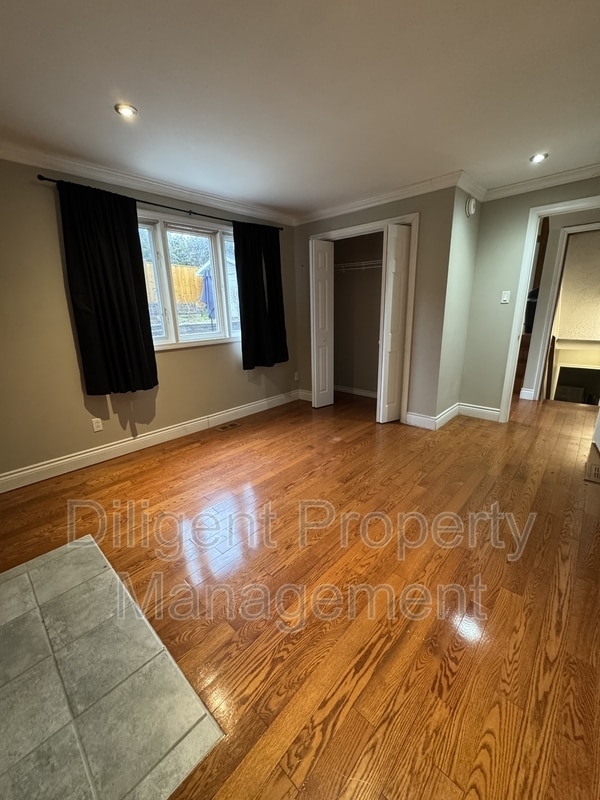 Photo - 1219 Cartier Blvd