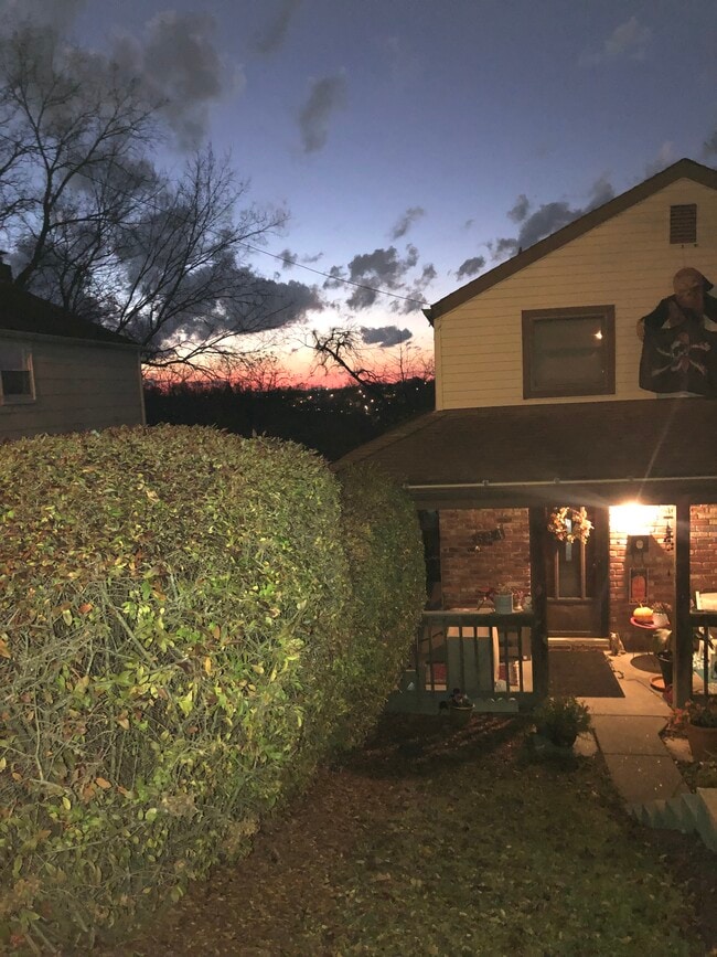 Photo - 624 Springfield St