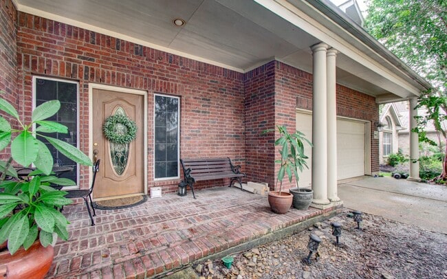 Photo - 17611 Emerald Garden Ln