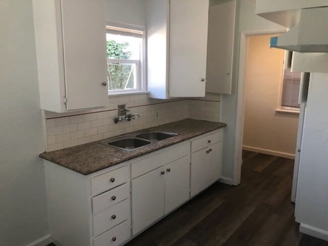 Building Photo - Monterey Unit 978