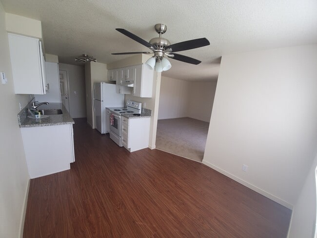 Photo - Greenwood Park Apartments