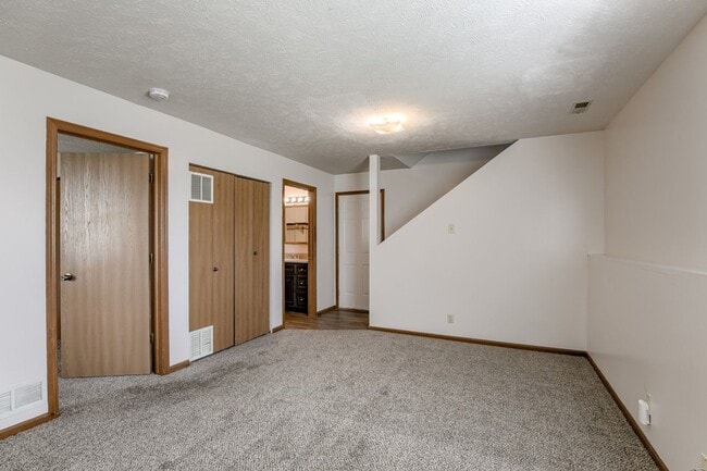 Photo - Spacious Duplex Close to Schools, UNL, Haymarket, and I-80 TOTALLY REMODELED
