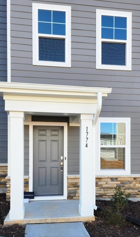 Photo - 1774 Night Sky Trl