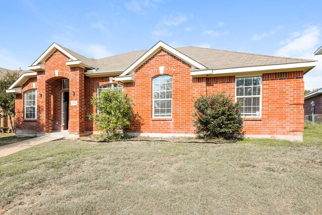 Photo - 2133 Acorn Grove