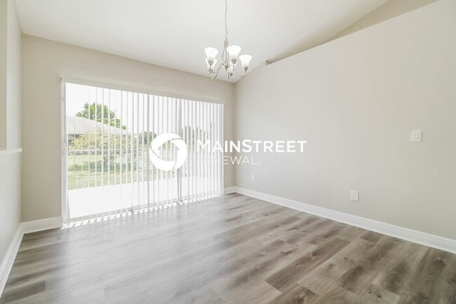 Photo - 3 Bedroom Pet-Friendly Home in Lehigh Acre...