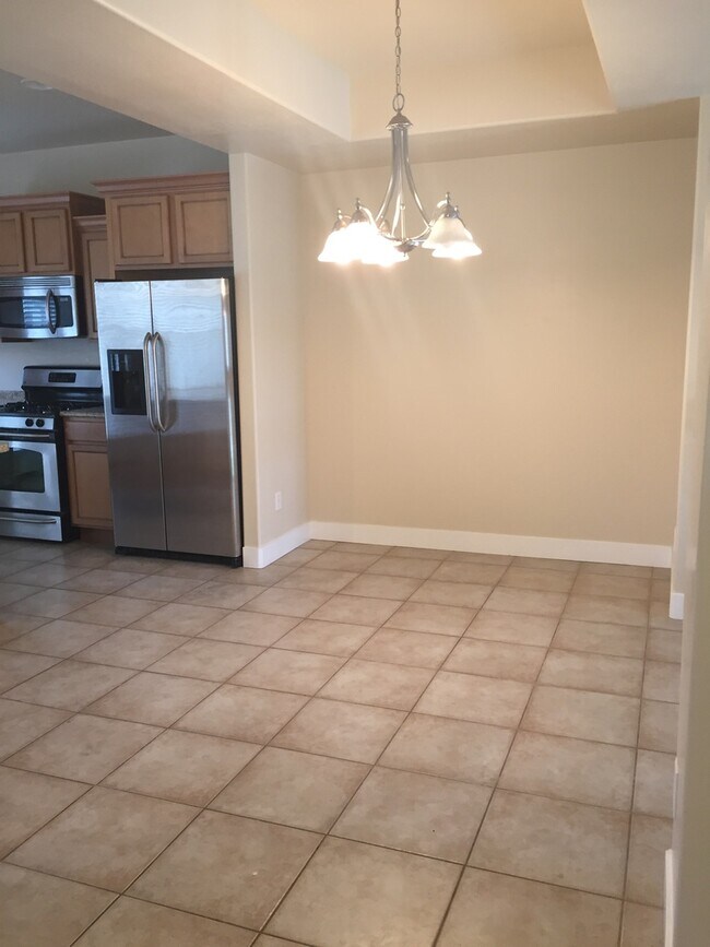 Photo - 1057 E Gdn Bnd Pl