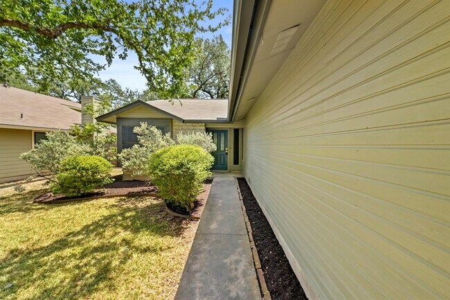 Photo - 7403 Dallas Dr