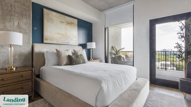 Photo - 221 Main St N Unidad 712