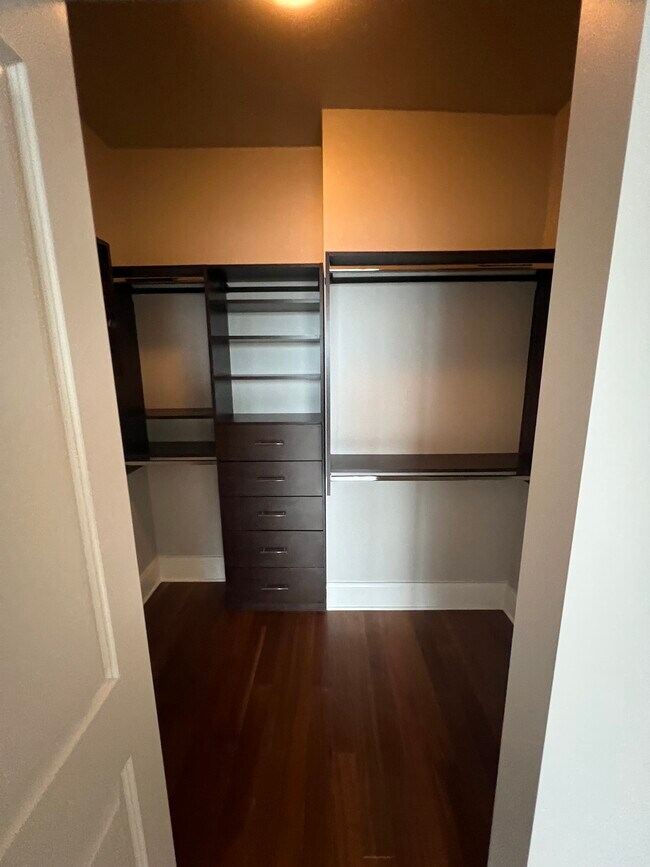 Photo - 68 W Hubbard St Unit 2704