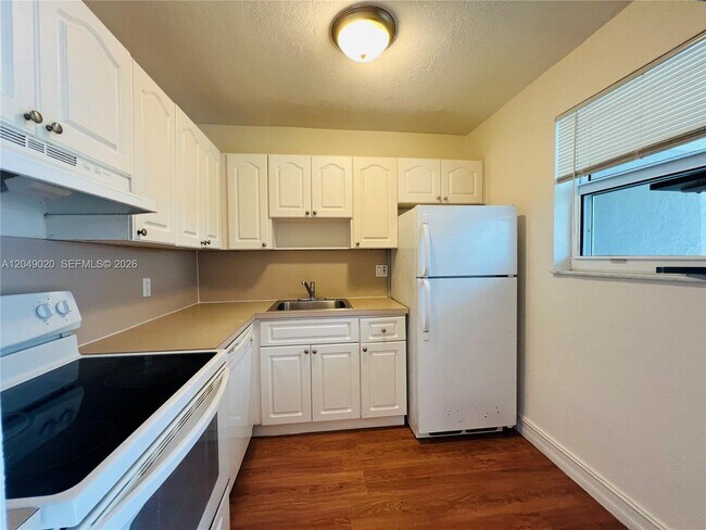 2050 NW 89th Ave Unit 208