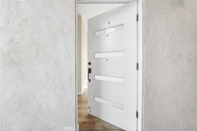 Photo - 1002 E 33rd St