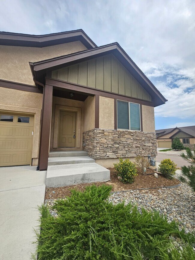6613 Folsom Hts