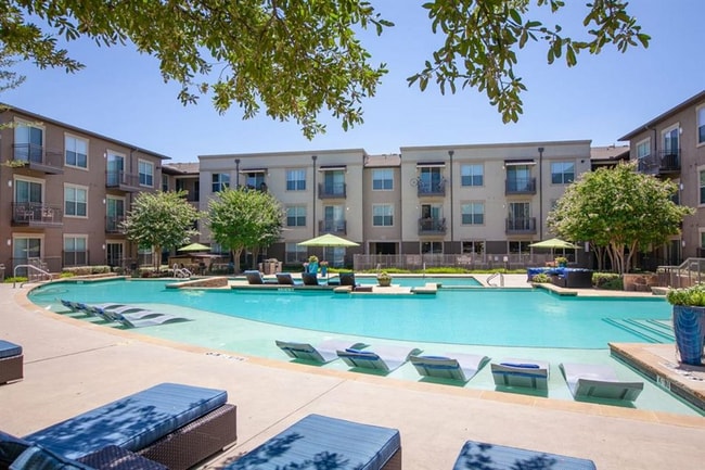 Dallas, TX Apartment Homes