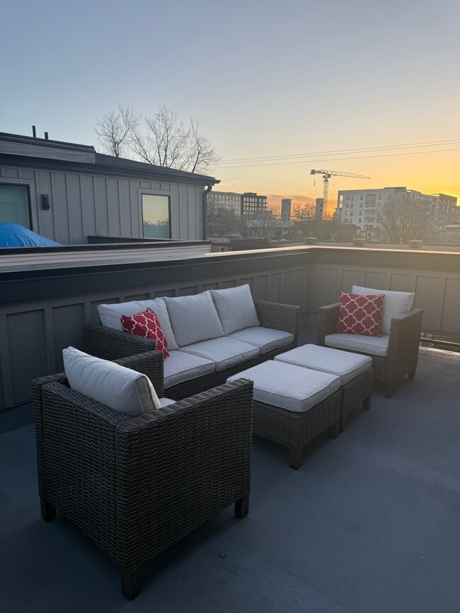 Photo - 1416 Knox Ct