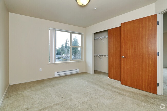 1BR, 1BA - 681 SF