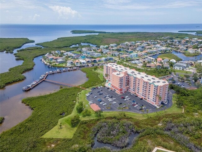 Building Photo - 4516 Seagull Dr Unit 916