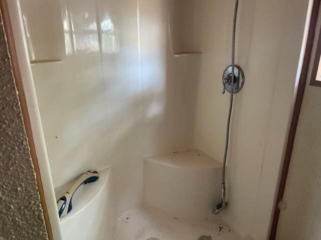 Photo - 501 E Lincoln Ave