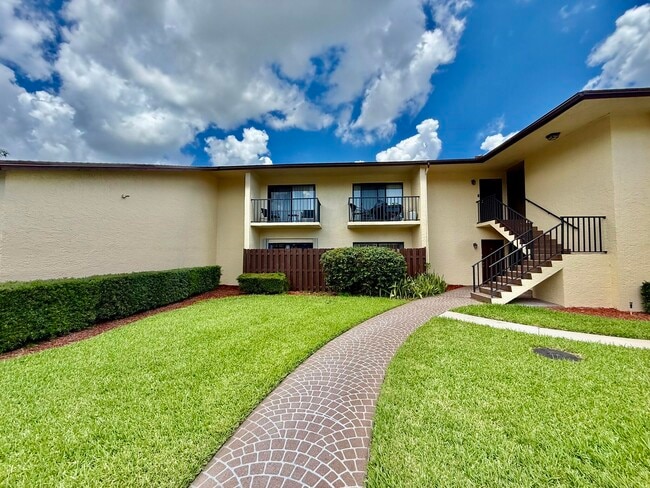 Photo - 2050 Oleander Blvd Unit 11-103
