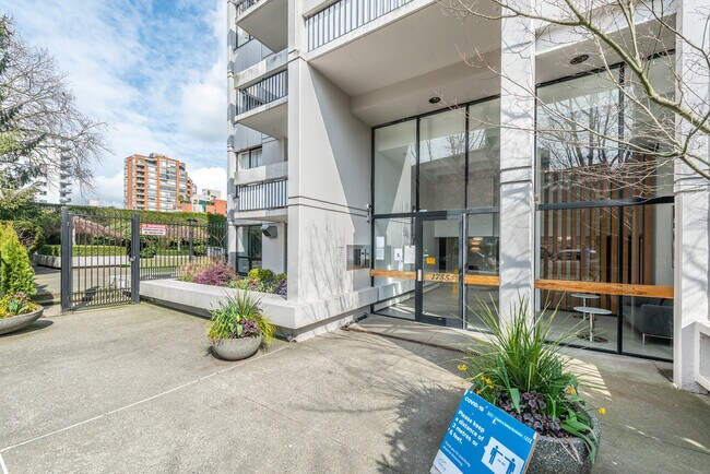 Photo - Sierra Estates