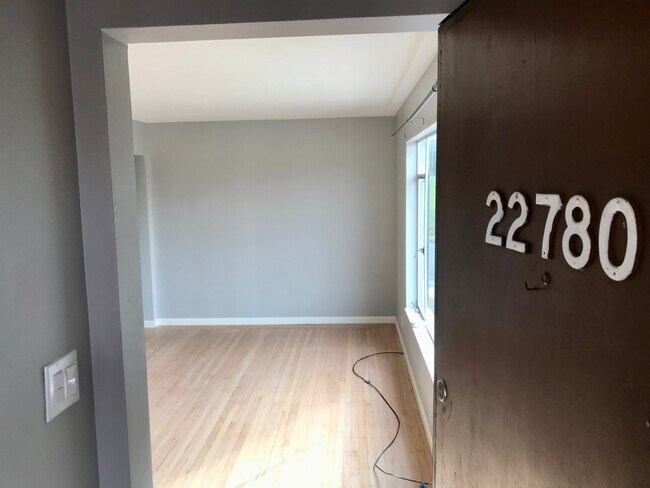 Photo - 22774 4th St