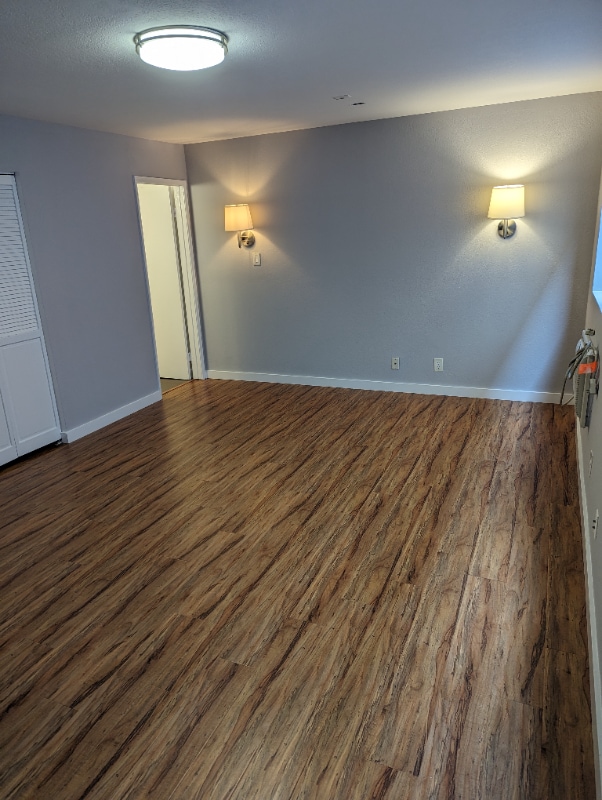 Photo - 7014 Lanewood Ave Unidad 5
